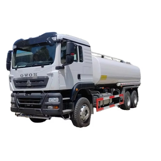 CNHTC HOWO6 &times; 4 25000Ltrak Tangki Penghantaran Bahan Api