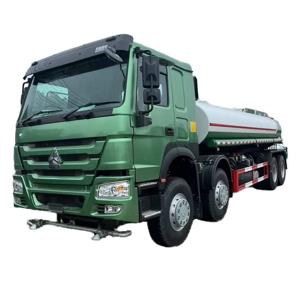 Euro 3/4 HOWO 8x4 Air Bowser Truck 10-30 Ton, ISO / CE Certified, Disesuaikan Untuk Tra Air Minum