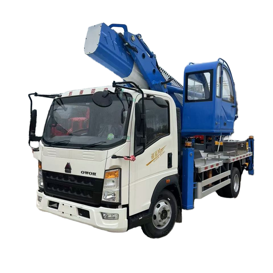 HOWO 28m Single-Axle Boom Lift Truck  Diesel Powered Manual Transmission Untuk Penyelenggaraan Pembi