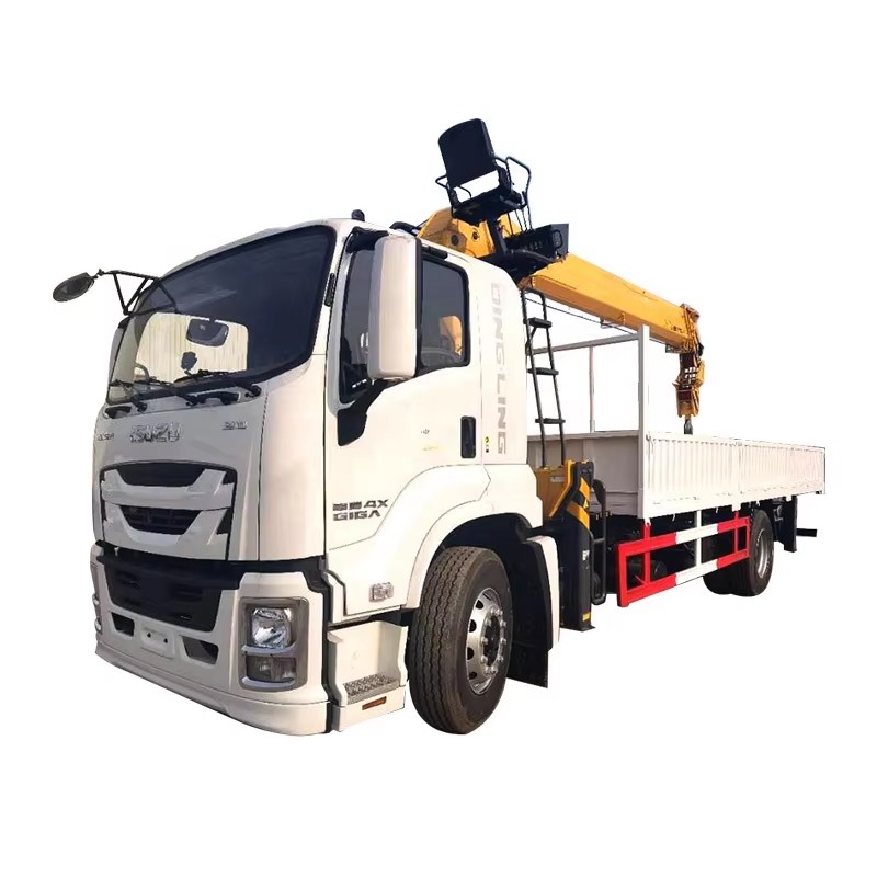 1SUZU GIGA 10Ton Truck Crane Hydraulic Boom Crane Yang Dipasang Untuk Mengangkat Berat Badan