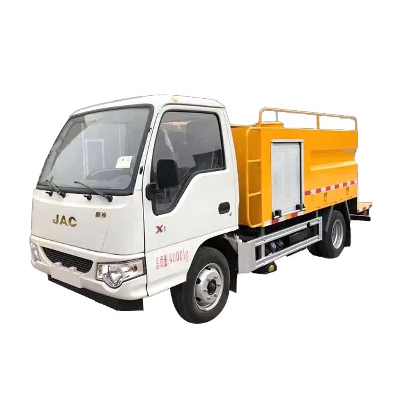 JAC 2500L Tekanan Tinggi Vacuum Sewage Septic Fecal Suction Cleaning Truck Dengan Reel Pembersihan