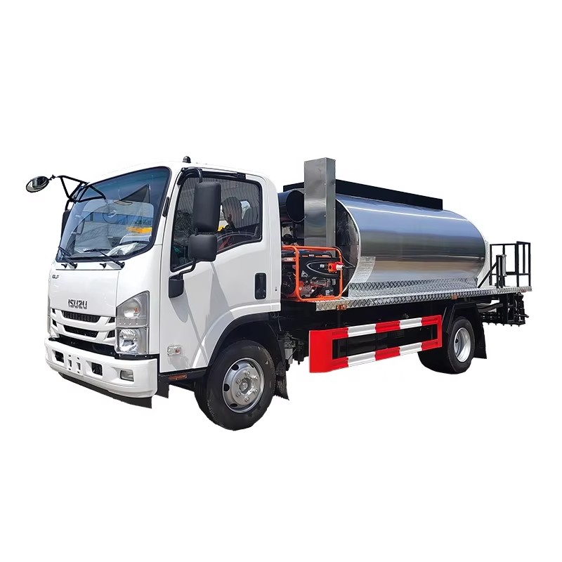 1SUZU ELF 8 Ton Trak Pengedar Asfalt Jalan Asfalt Paving Machinery Trak Sprayer Bitumen Untuk Sal