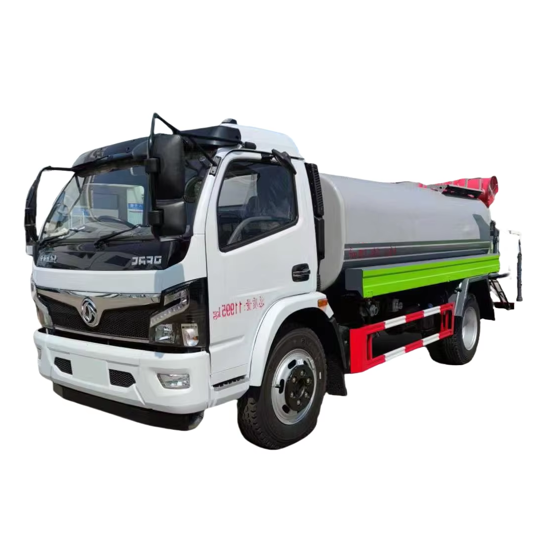 Dongfeng Dorica 9 Trek Sprinkler Hijau Meter Kubik Untuk Pembersihan Jalan