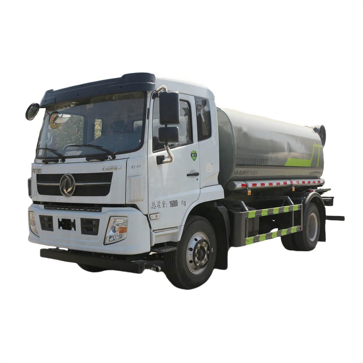 Dongfeng 4X2 2500 Galon Debu Penegasan Tanker Truck Dengan 30m Mist Cannon Untuk Penggunaan Perlombo