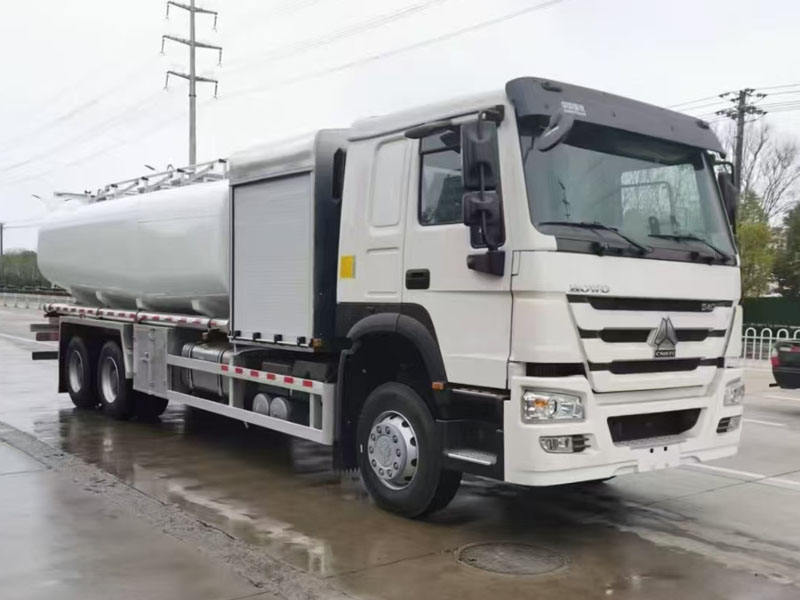 Kelebihan Mengeksport Trak Pengisian Bahan Bakar Pesawat Dari China