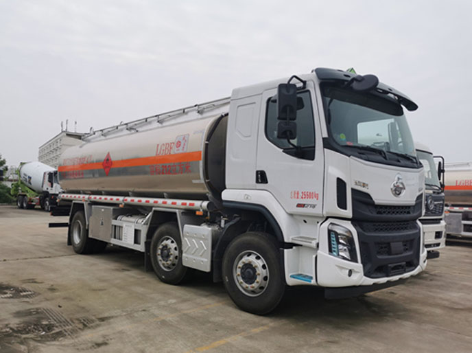 Liuqi 20 Meter Kubik Tanker Bahan Bakar: Keselamatan Premium, Kecekapan Tinggi & Pengangkutan Mi